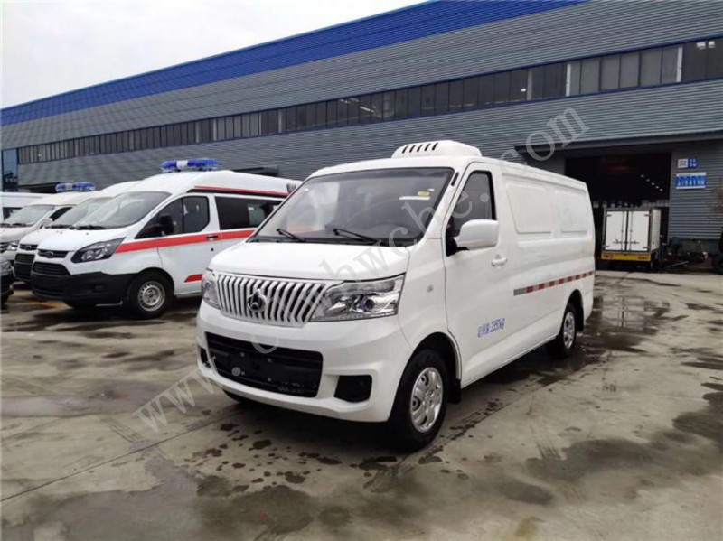 長安睿行疫苗冷藏車(容積3.8方)